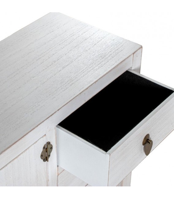 Consola oriental blanca con herrajes bronce y aire exótico4