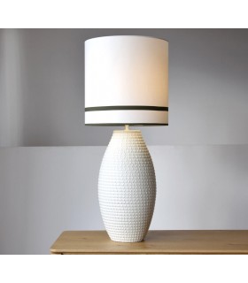 Lámpara sobremesa XL cerámica blanca con pantalla textil. Mdmhogar