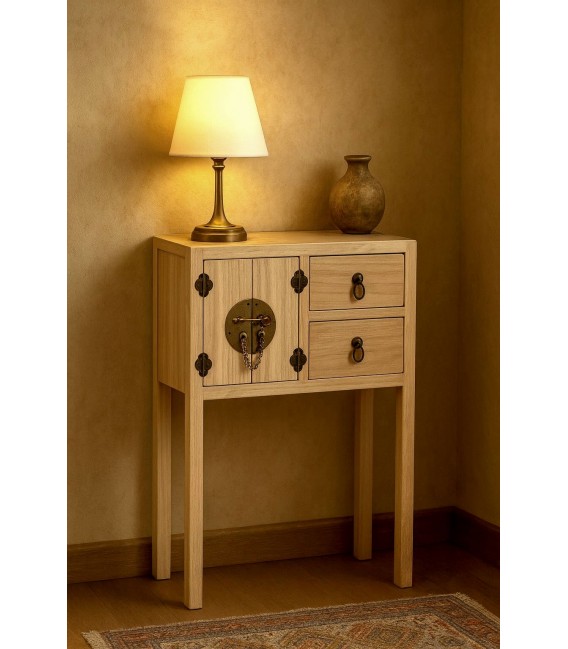 Consola oriental pequeña en madera natural con puertas y cajones. Mdmhogar