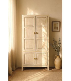 Armario alacena boho de mango patinado crema con tiradores dorados. Mdmhogar