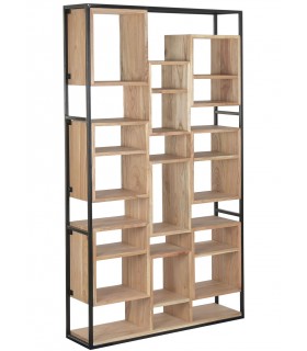 Estantería industrial de teca y metal negro con diseño original.