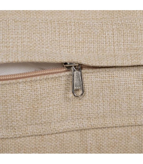 Butaca ratán natural con cojines beige estilo boho artesanal. 7