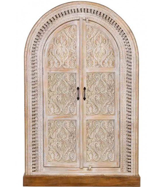 Armario alacena étnico en mango tallado blanco roto y nogal. 1