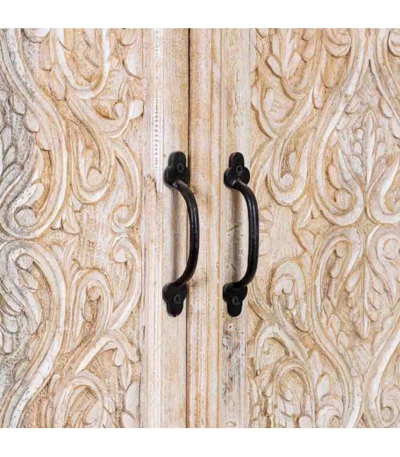 Armario alacena étnico en mango tallado blanco roto y nogal. 5