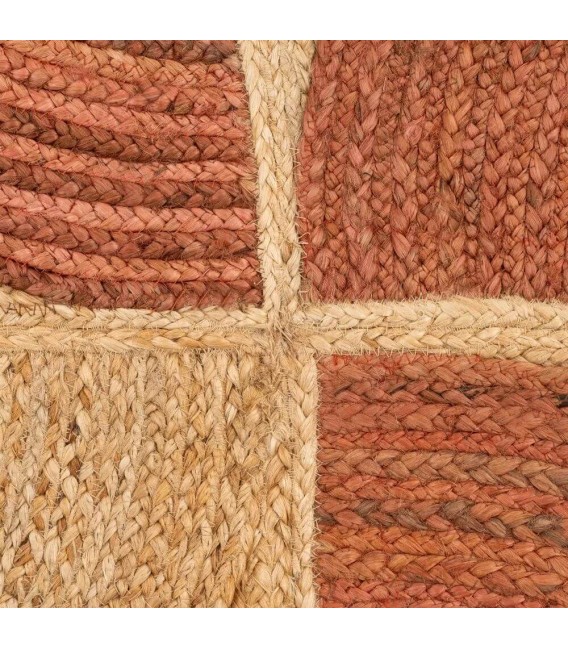 Alfombra rectangular boho de yute en tonos natural, teja y blanco roto. 4