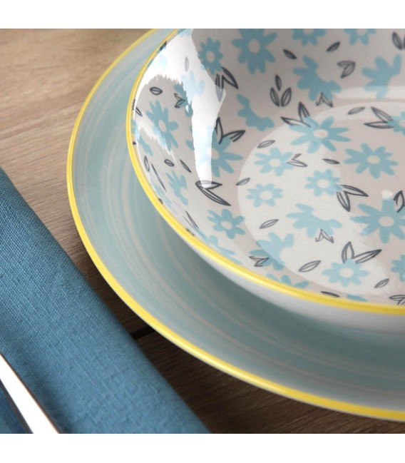 Vajilla provenzal azul y blanca de porcelana con ribete amarillo. 2