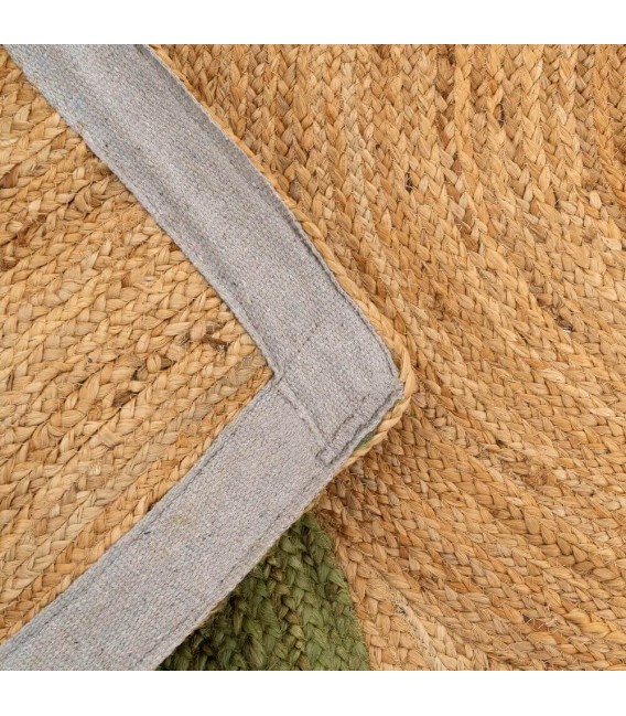 Alfombra de yute natural y verde trenzada artesanalmente. 2
