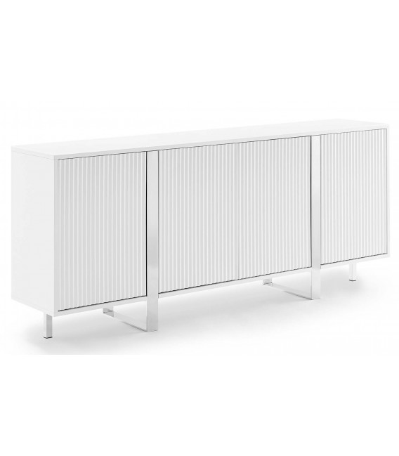 Aparador moderno blanco con estructura metálica cromada elegante.