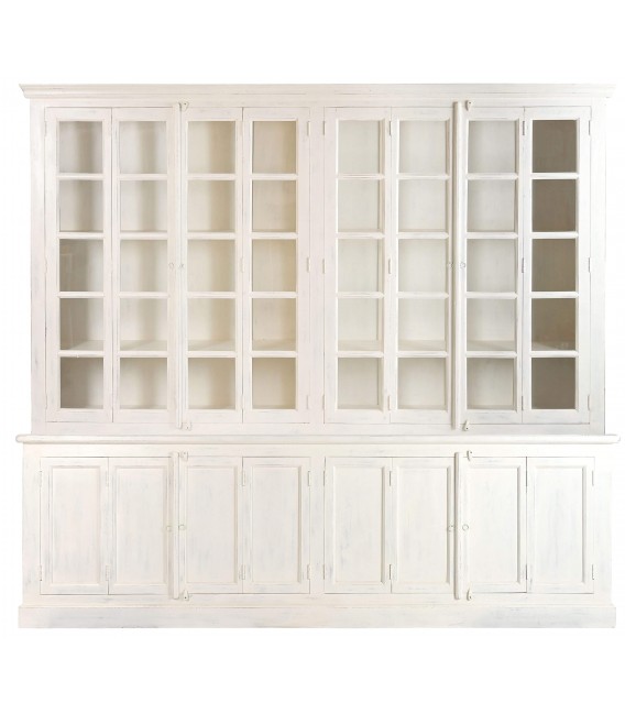 Vitrina colonial blanca muy grande con puertas de cristal y madera.