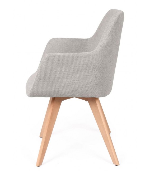 Sillones nórdicos de comedor en chenilla gris y madera natural. 2