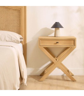 Mesita de noche clásica madera sungkai natural con tirador óxido 1