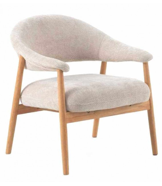 Butaca nórdica roble y chenilla para crear espacios acogedores