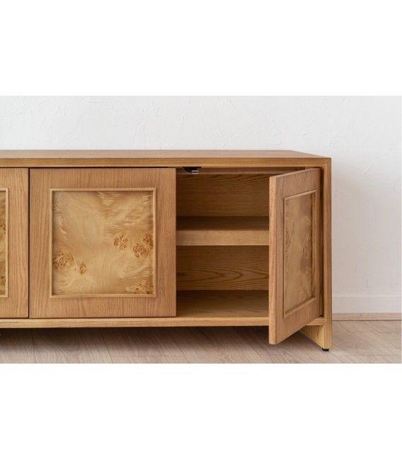 Mueble TV boho en roble tostado con frentes de raíz natural 4