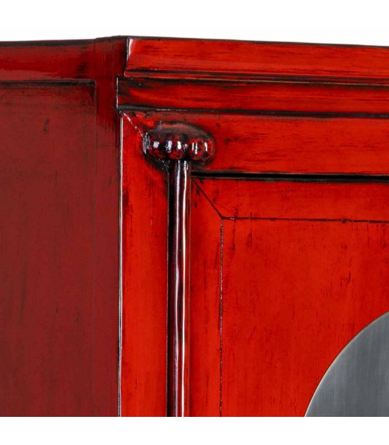 Armario alacena oriental rojo lacado con herrajes patinados 4