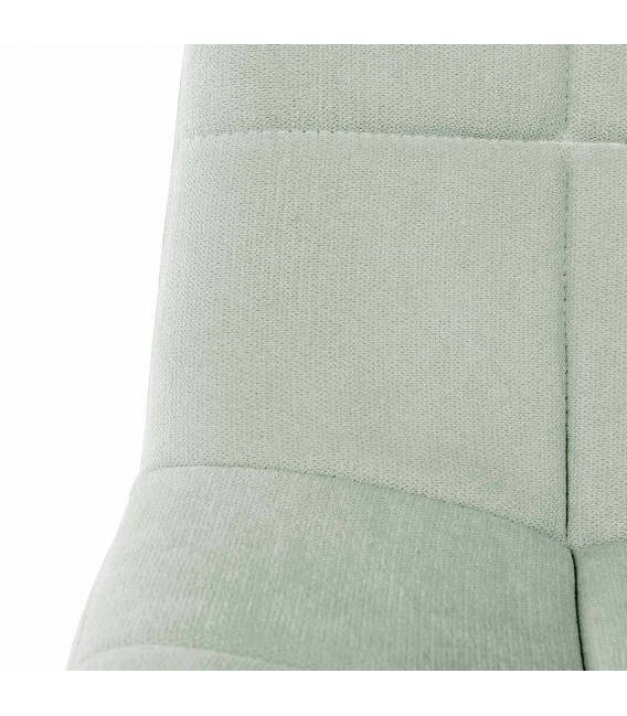 Silla tapizada verde con patas imitación roble para tu comedor4