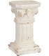 Columna decorativa baja clásica en blanco envejecido con estilo