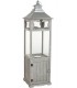 Farol muy alto de estilo clásico en madera acabado gris claro