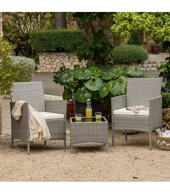Set mesa y dos sillones de ratán sintético gris cojines crudo Mdmhogar