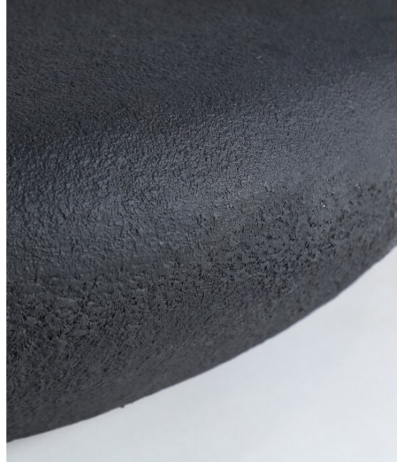 Mesa de centro de hormigón armado en negro estilo industrial 2