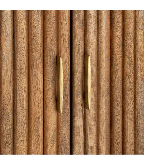 Aparador boho de madera de mango con detalles en metal dorado 5
