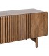 Mueble TV estilo boho de madera de mango natural con tres puertas 2