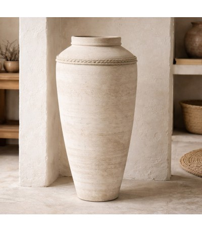 JARRÓN 55 Ø X 120 KEOLAN TERRACOTA EN COLOR CREMA