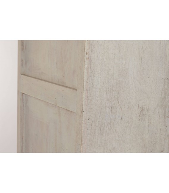 Vitrina grande de madera, 4 puertas acristaladas, estilo colonial.6