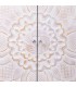 Taquillón estilo étnico tallado en madera pintada en blanca decapé 2