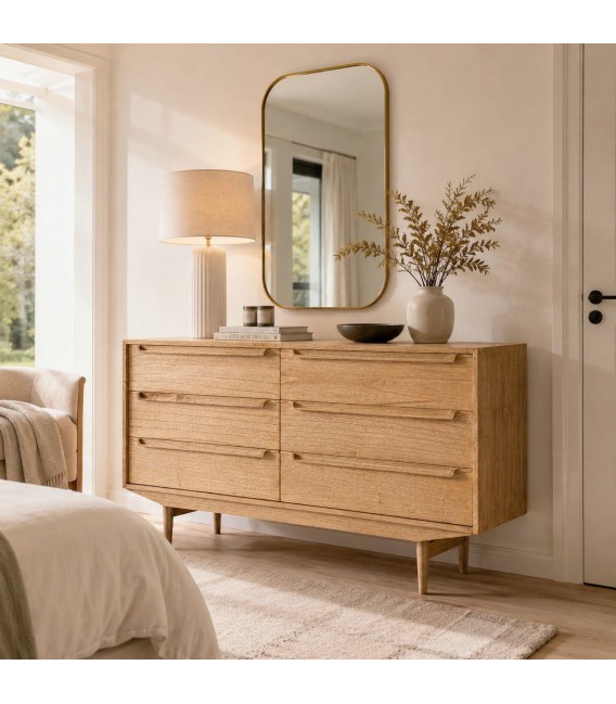 Cómoda XL de madera maciza de mindi con acabado natural nórdico