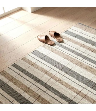 Alfombra grande boho de lana y algodón en gris topo y blanco roto Mmdhogar