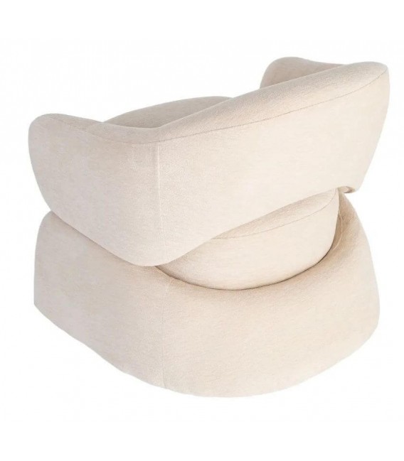 Butaca cómoda tapizada en tela aterciopelada de color beige 3