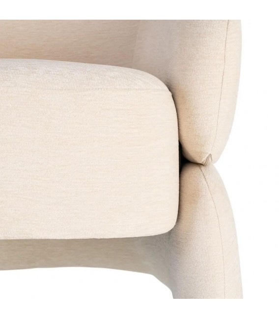 Butaca cómoda tapizada en tela aterciopelada de color beige 4