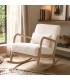 Sillón de lactancia mecedora en madera natural y bouclé blanco. Mdmhogar