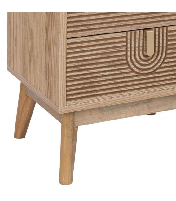 Mesita de noche de madera natural tallada con tres cajones dorados. 6