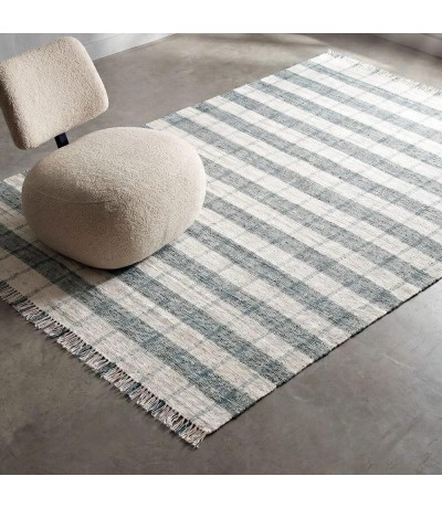 Alfombra rectangular grande tejida a mano blanco y gris con flecos. Mdmhogar