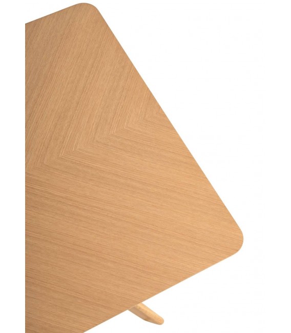 Mesa comedor rectangular roble natural con tapa plumeada decorativa. 4
