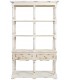 Estantería de madera maciza decapada en beige de estilo romántico. 1