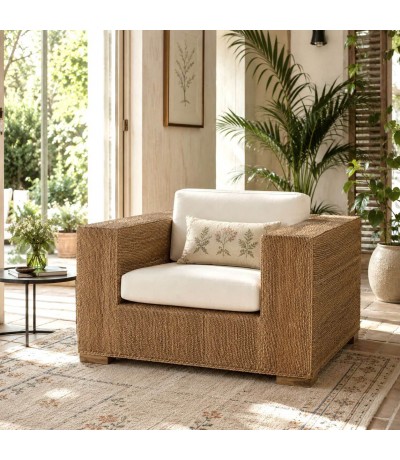 Butaca XL de fibra de teca natural y textil blanco estilo boho. Mdmhogar