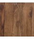 Cómoda pequeña de madera de pino en nogal claro de estilo boho 6