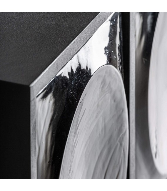 Aparador negro de madera de mango con relieves circulares industrial 3