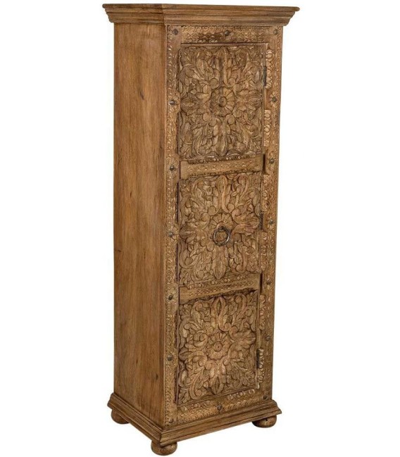 Armario alacena étnico tallado en madera natural con herrajes hierro