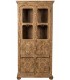 Vitrina étnica de madera tallada a mano con puertas combinadas.