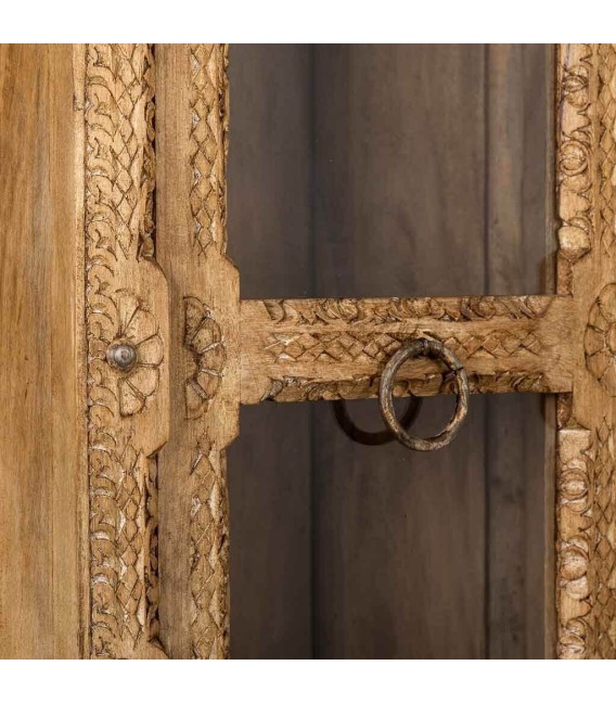 Vitrina étnica de madera tallada a mano con puertas combinadas. 3
