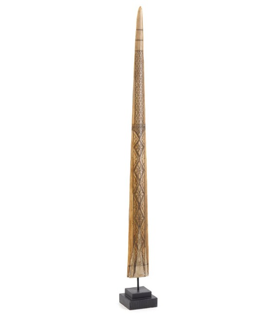 FIGURA 7 X 100 MERLIN HUESO TALLADO 