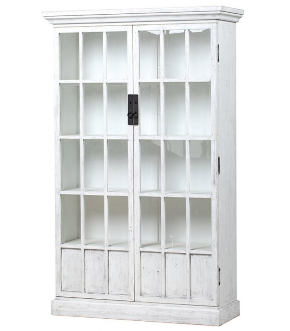 Vitrina blanca vintage de madera con puertas cristal y celosía.
