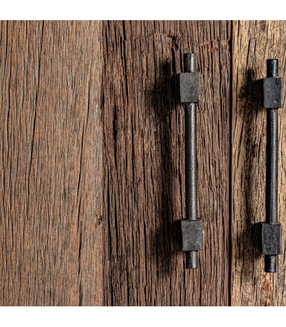 Aparador colonial de pino natural y hierro forjado artesanal. 2