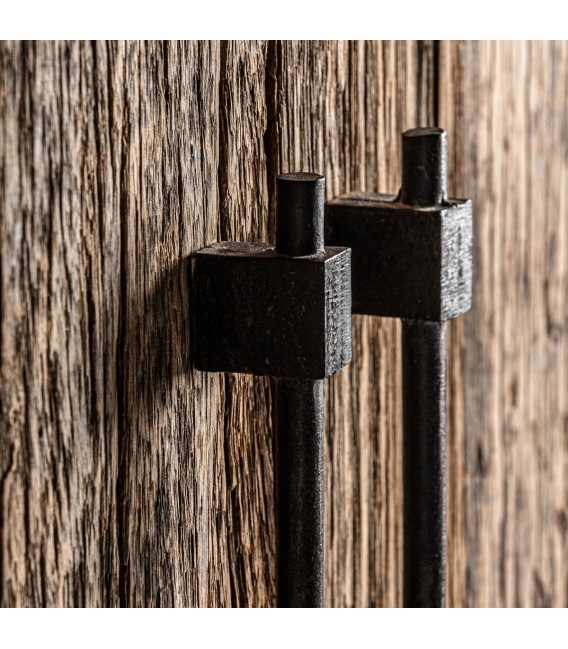 Armario alacena colonial de pino macizo envejecido y hierro forjado. 2