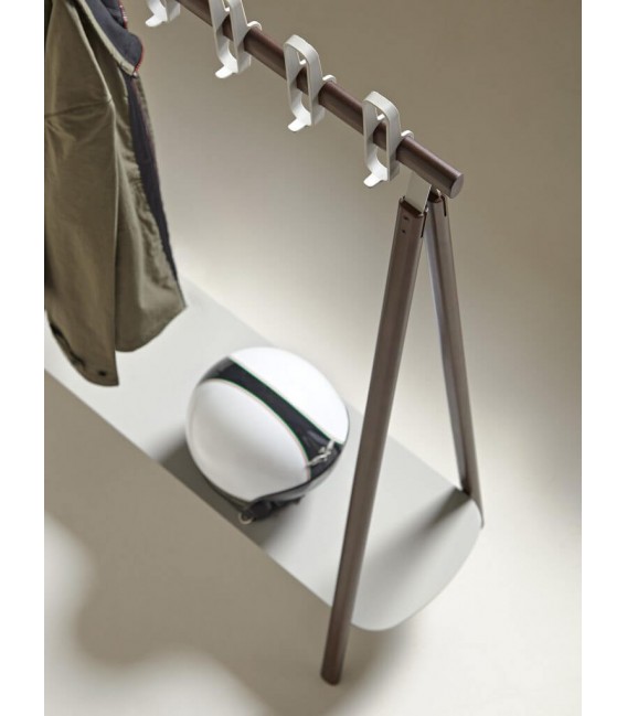 PERCHERO TIPO BURRO 135 X 41 X 145 LARDI NOGAL Y ROJO