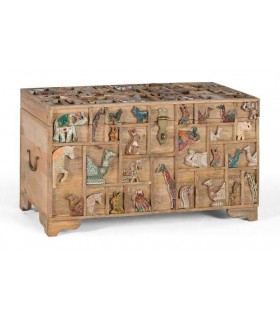 BAUL ORIGINAL MADERA NATURAL TALLADA ARTESANALMENTE PINTADA A MANO