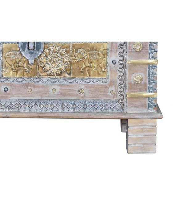 BAUL MADERA DE MANGO LAVADA EN BLANCO Y METAL DORADO Y NIQUEL